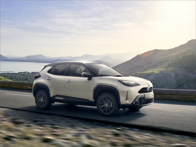 toyota-yaris-cross-hibrido-moveco-1