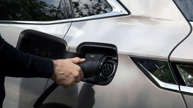 ds-automobiles-7-crossback-bastille--ds-7-crossback-e-tech-225-moveco-11
