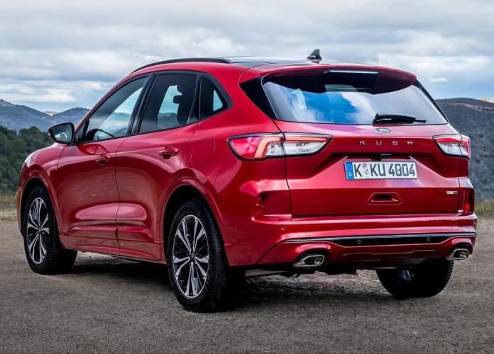 ford-kuga-fhev-moveco-2