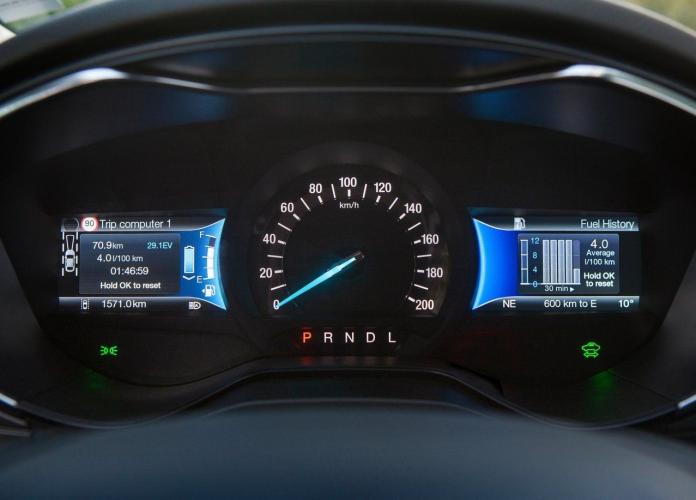 ford-mondeo-hev-moveco-2