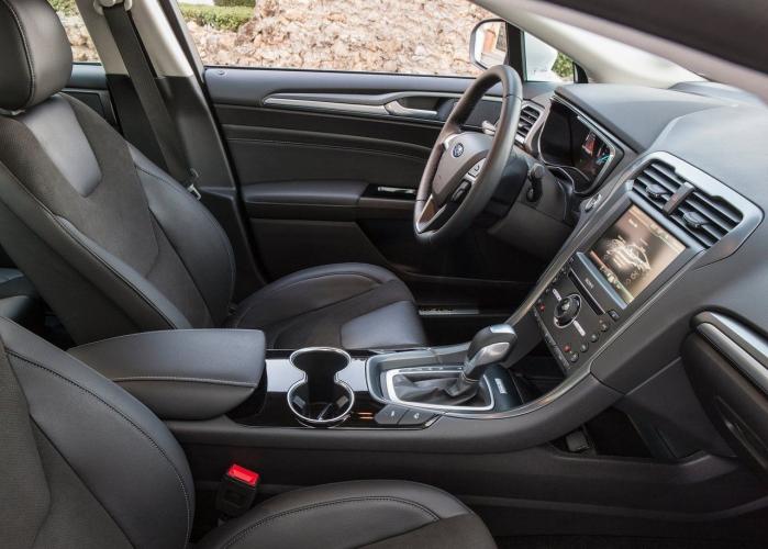 ford-mondeo-hev-moveco-3
