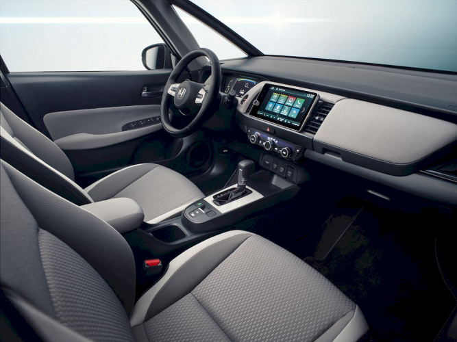honda-jazz-hbrido-ehev-hibrido-1-moveco