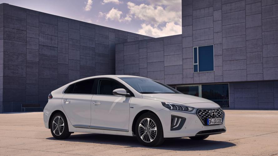 hyundai-ioniq-16-gdi-phev-plug-in-2020-02@2x