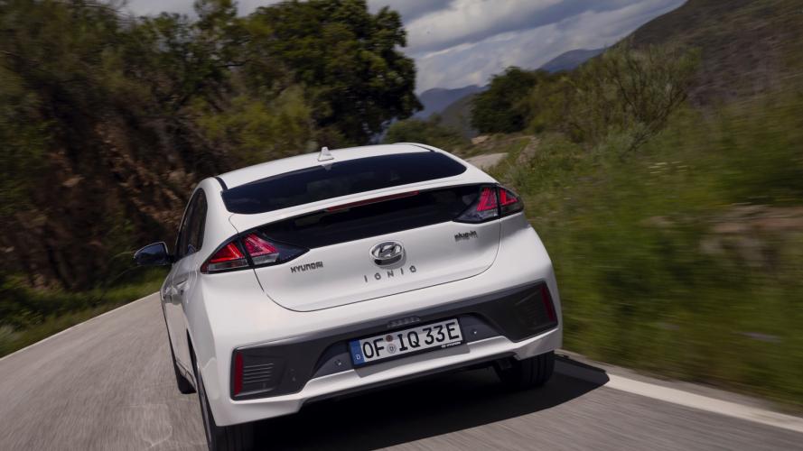 hyundai-ioniq-16-gdi-phev-plug-in-2020-05@2x