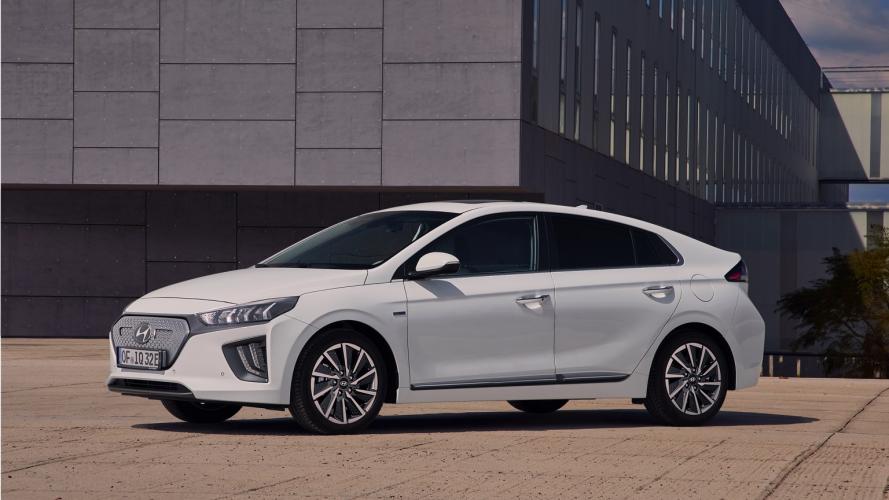 hyundai-ioniq-ev-100kw-electric-2020-01@2x