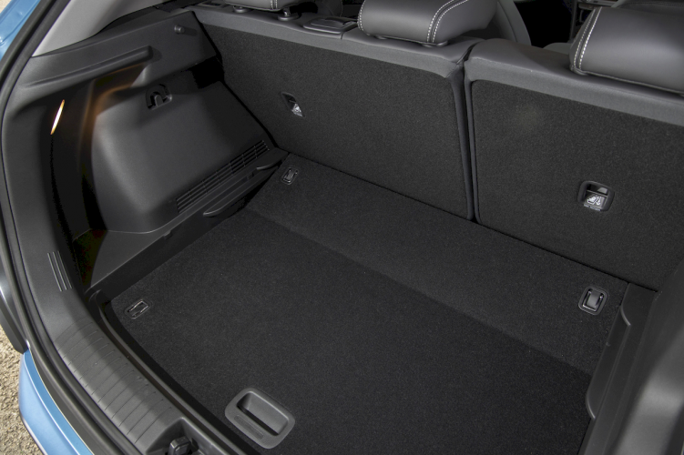 hyundai-kona-16-gdi-hev-hibrido-13-moveco