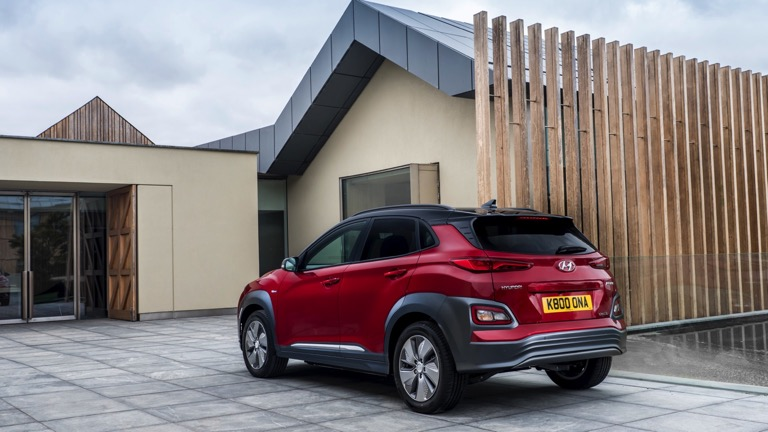 hyundai-kona-ev-150kw-electrico-3-moveco