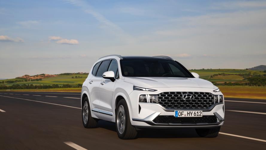 hyundai-santa-fe-16t-phev-4x4-1-plug-in-hybrid-01@2x