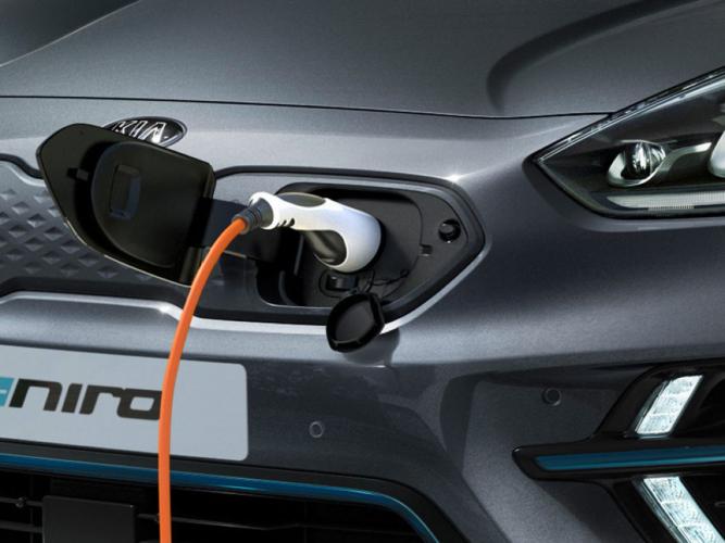 kia-e-niro-electrico-9-movecococheshibridosyelectricos