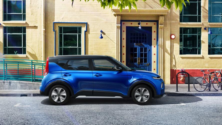 kia-e-soul-100kw-03@2x
