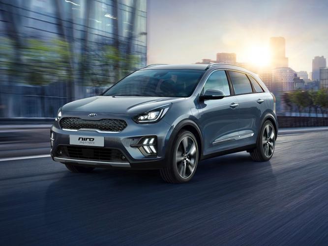kia-niro-16-gdi-phev-phev-hibridoenchufable-3-moveco-cocheshibridosyelectricos