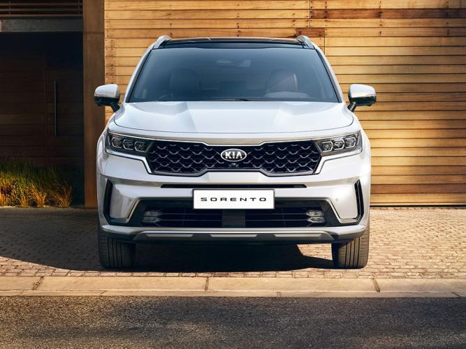 kia-sorento-16-t-gdi-hev-4x4-1