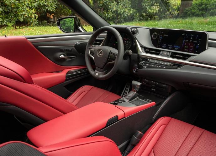lexus-es-300h-moveco-18