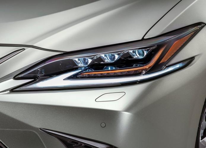 lexus-es-300h-moveco-23
