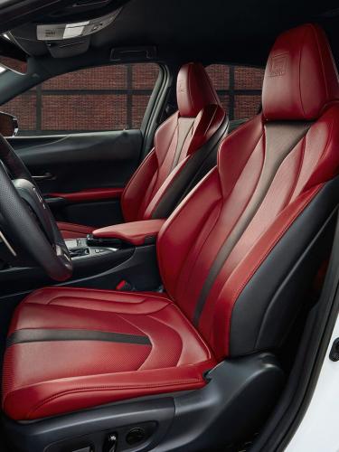 lexus-ux-250h-4x4-250h-moveco-1