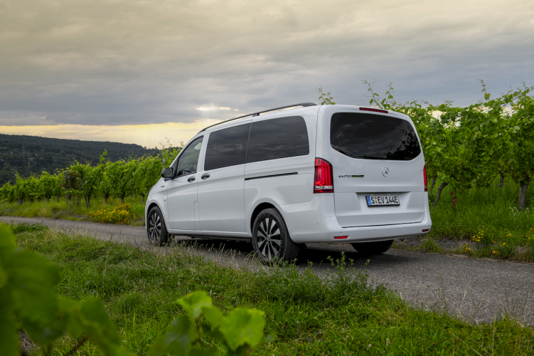 mercedes---benz-e-vito-tourer-pro-mercedes-benz-electrica-19-moveco