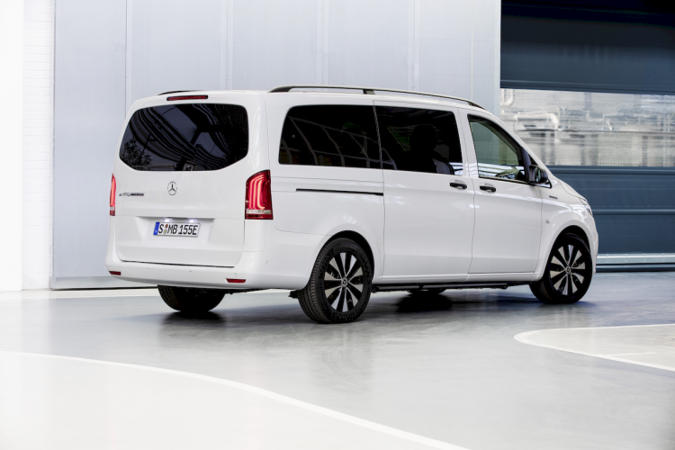 mercedes---benz-e-vito-tourer-pro-mercedes-benz-electrica-9-moveco