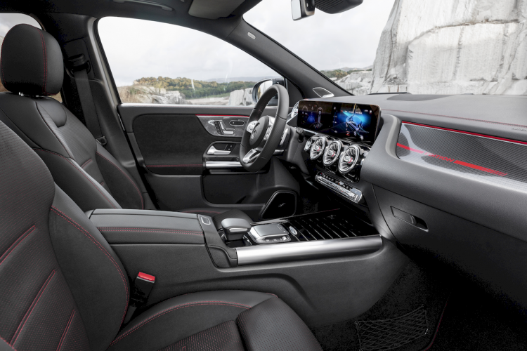 mercedes---benz-gla-250e-mercedes-eq-hibrido-enchufable-0-moveco