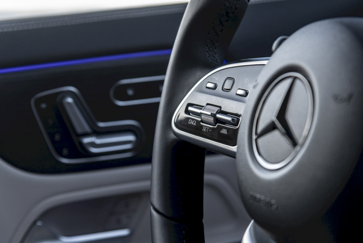 mercedes---benz-gla-250e-mercedes-eq-hibrido-enchufable-18-moveco