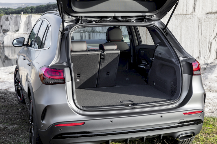 mercedes---benz-gla-250e-mercedes-eq-hibrido-enchufable-6-moveco