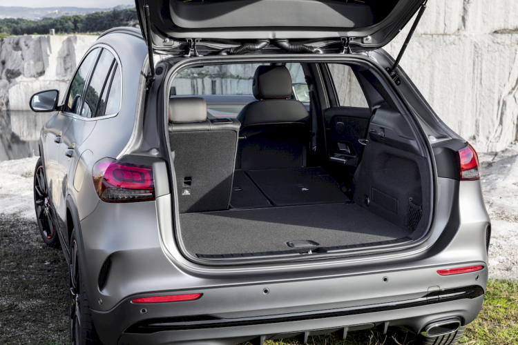 mercedes---benz-gla-250e-mercedes-eq-hibrido-enchufable-7-moveco