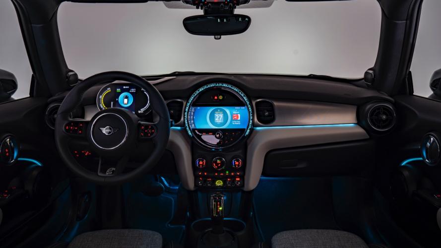 mini-cooper-se-electric-2021-07@2x