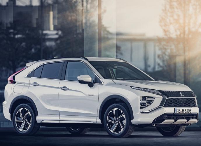mitsubishi-eclipse-cross-eclipse-cross-phev-moveco-15