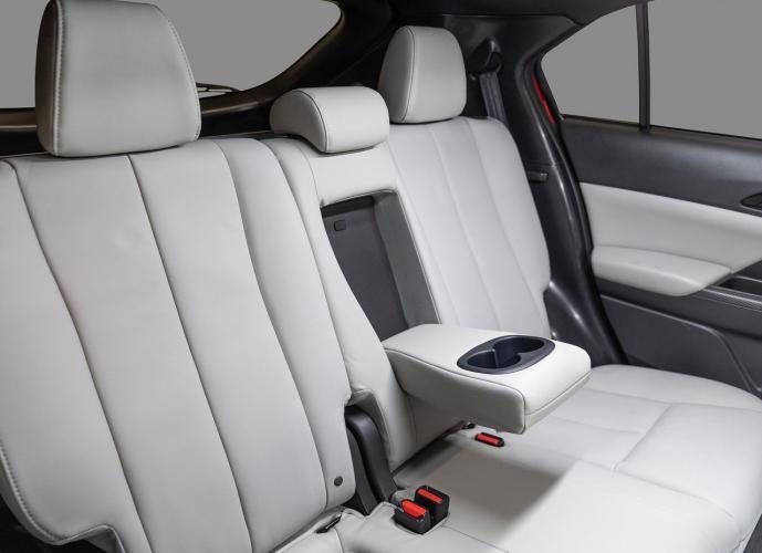 mitsubishi-eclipse-cross-eclipse-cross-phev-moveco-3