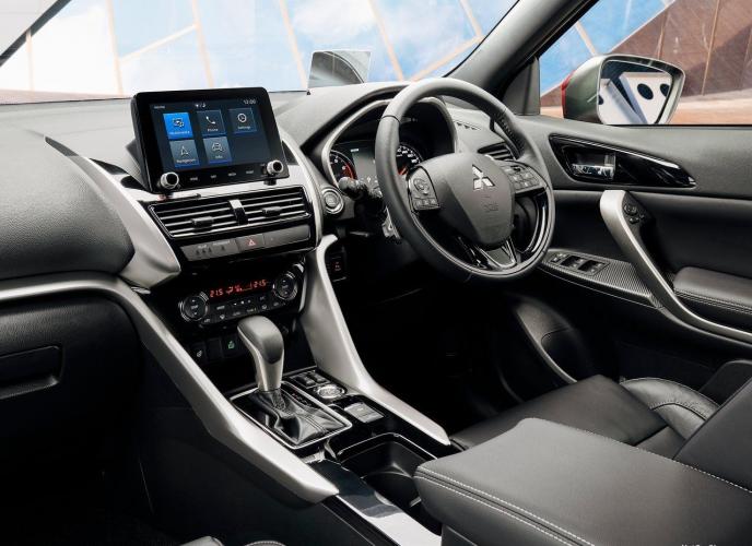 mitsubishi-eclipse-cross-eclipse-cross-phev-moveco-7