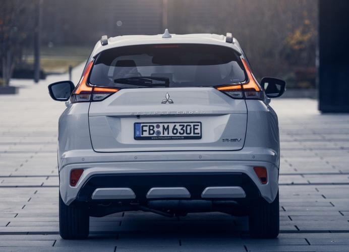 mitsubishi-eclipse-cross-eclipse-cross-phev-moveco-8