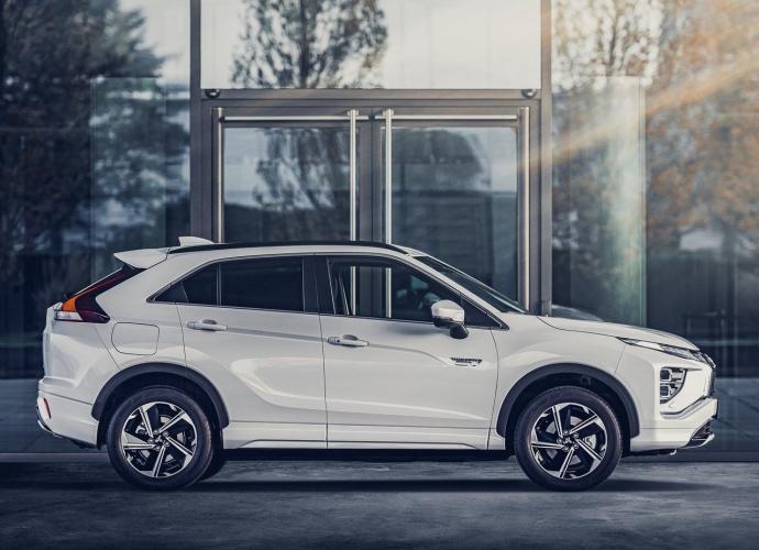 mitsubishi-eclipse-cross-eclipse-cross-phev-moveco-9