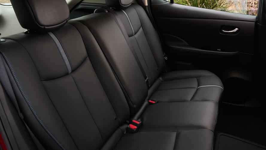 nissan-leaf-40-kwh-2018-30@2x