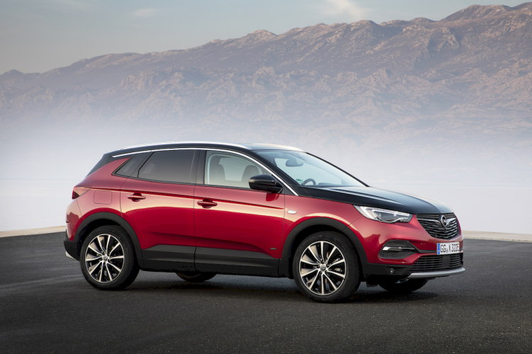 opel-grandland-x-phev-16-turbo-4x2-hibrido-enchufable-3-moveco
