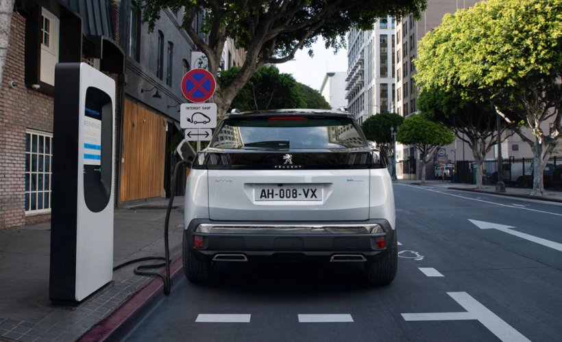 peugeot-3008-hybrid-300-e-eat8-4-moveco