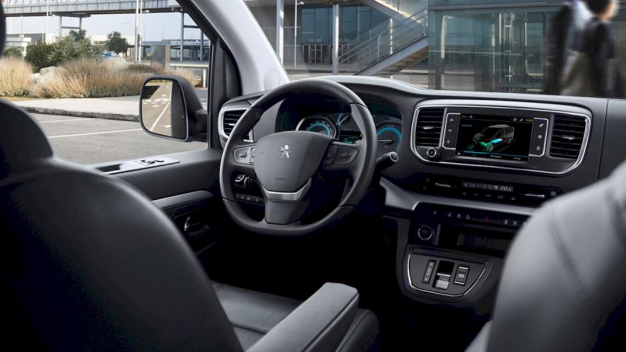 peugeot-e-traveller-electrica-4-moveco