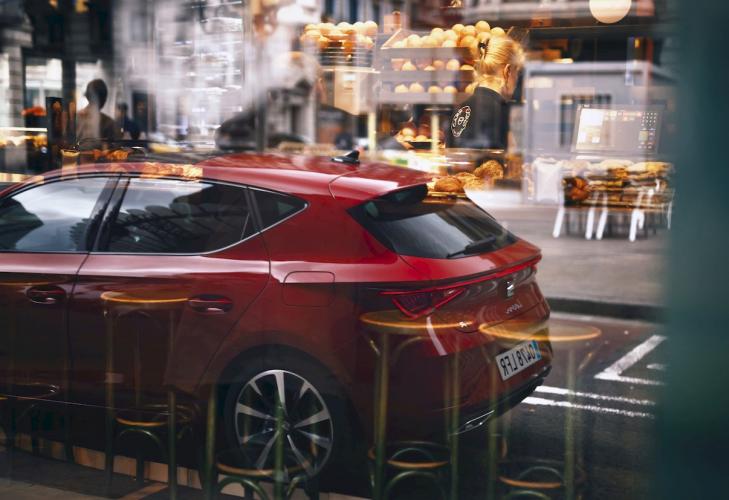 seat-leon-e-hybrid-hibrido-enchufable-moveco-13