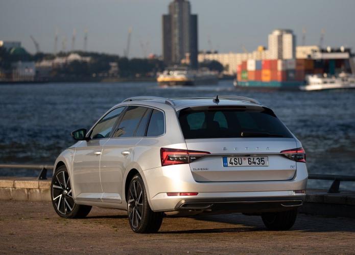 skoda-superb-combi-superb-combi-tsi-iv-moveco-9