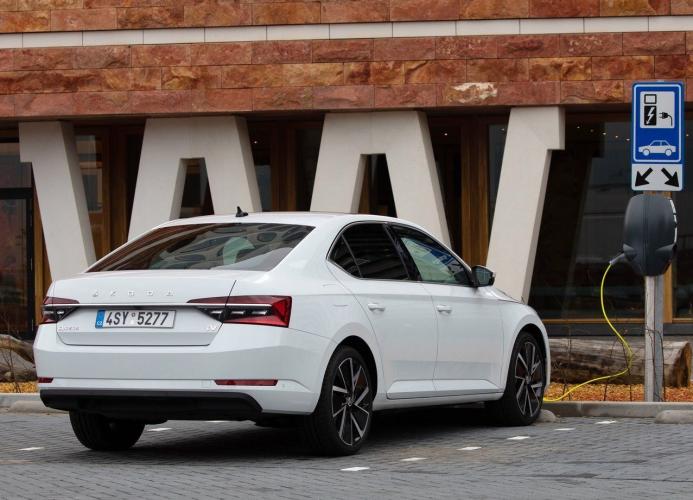 skoda-superb-tsi-iv-moveco-11