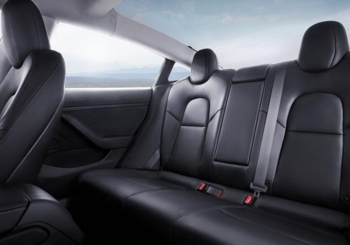 tesla-model-3-performance-moveco-13
