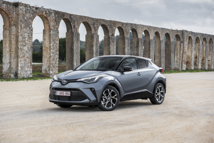 toyota-c-hr-21-moveco