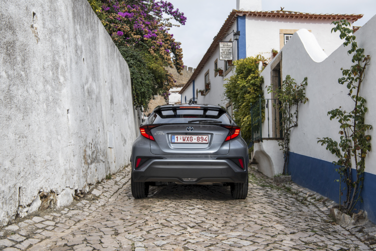toyota-c-hr-24-moveco