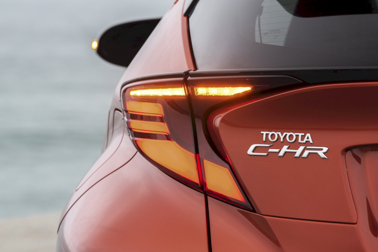 toyota-c-hr-38-moveco