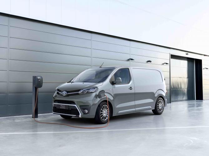 toyota-proace-electric-moveco-9