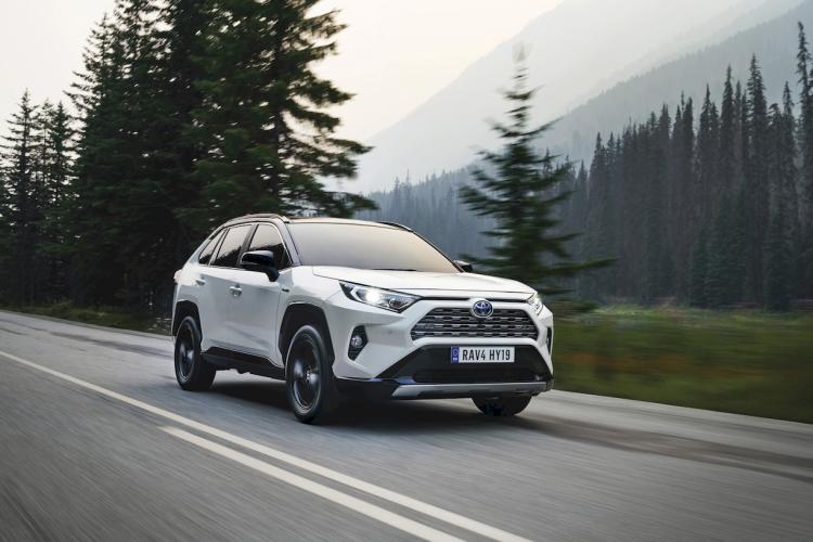 toyota-rav4-25-220h-4wd-33-moveco