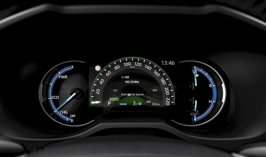 toyota-rav4-25-220h-4wd-42-moveco
