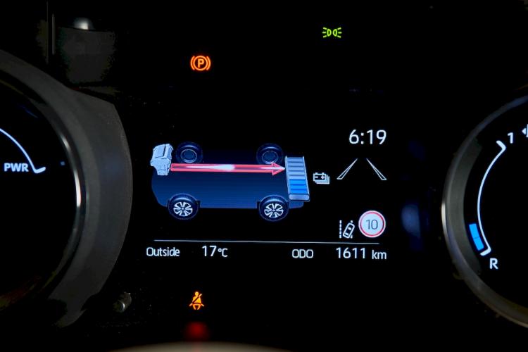 toyota-yaris-21-moveco
