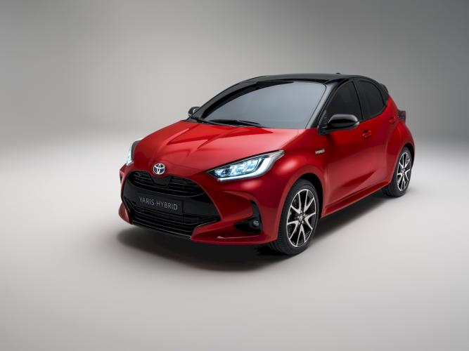 toyota-yaris-29-moveco