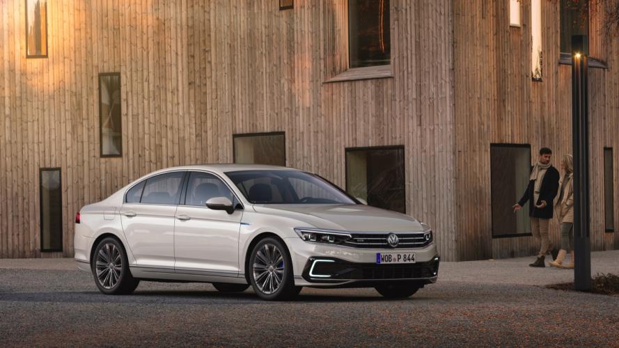 volkswagen-golf-gte-2019-passat-gte--2020-01@2x