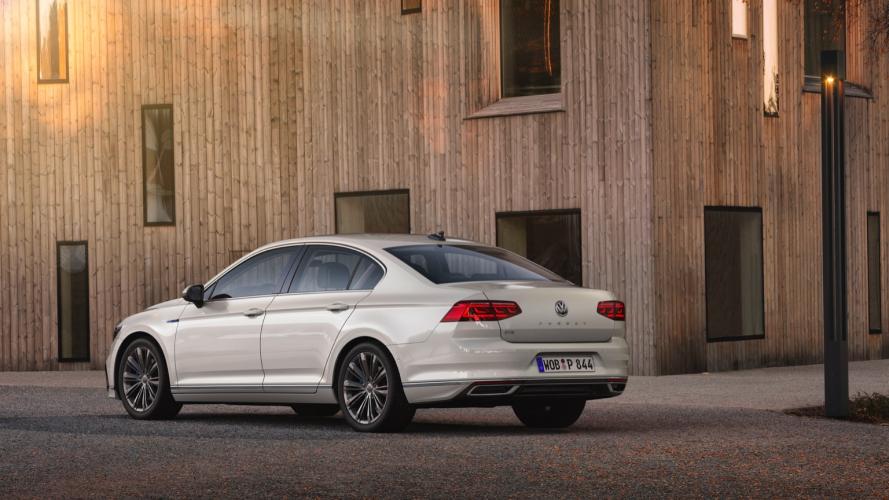 volkswagen-golf-gte-2019-passat-gte--2020-02@2x