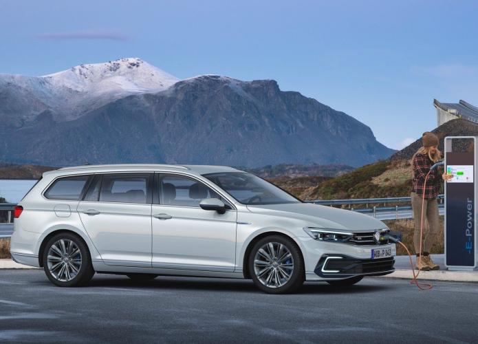 volkswagen-passat-variant-gte-passat-variant-moveco-15